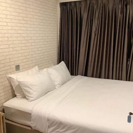 Cr.Hotel Makkasan Extérieur photo